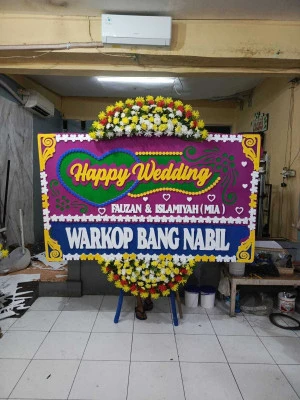 Papan Bunga di Tanjung Duren Utara